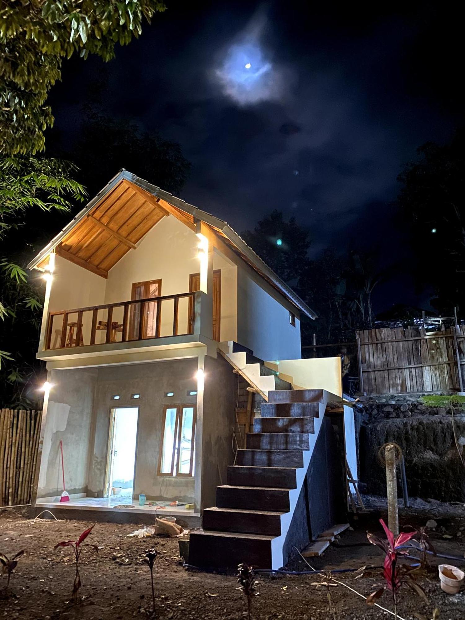 טטבאטו Avocado Homestay מראה חיצוני תמונה